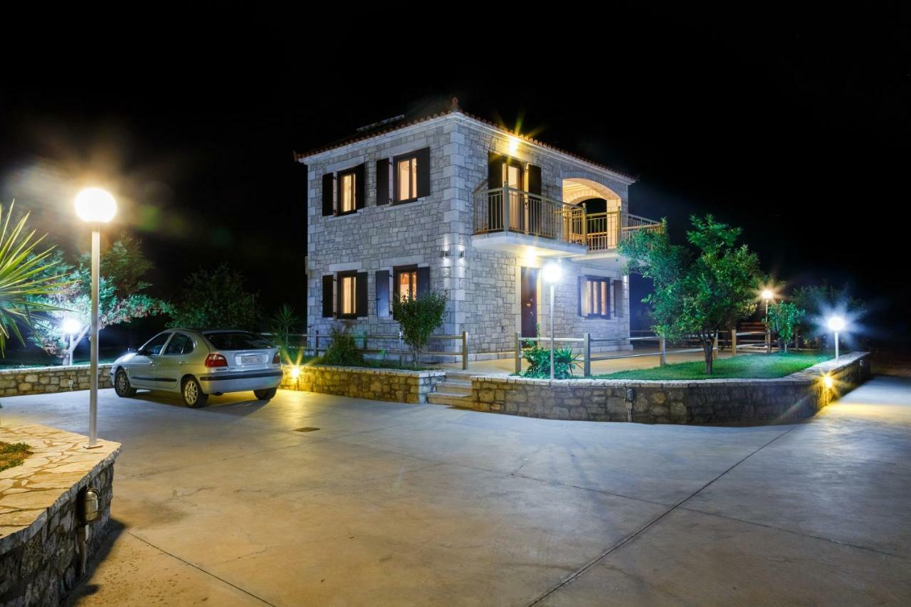 Glyfada Villas Parálion Ástros المظهر الخارجي الصورة